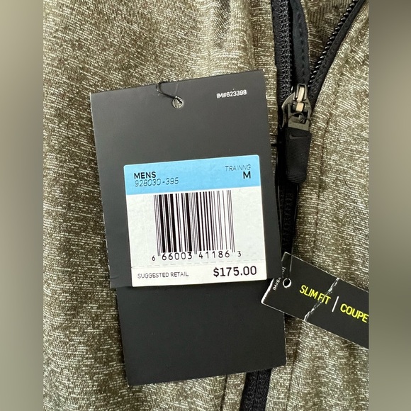 NEW with tags -Men’s Nike Training Zip-up Hoodie - Picture 9 of 11